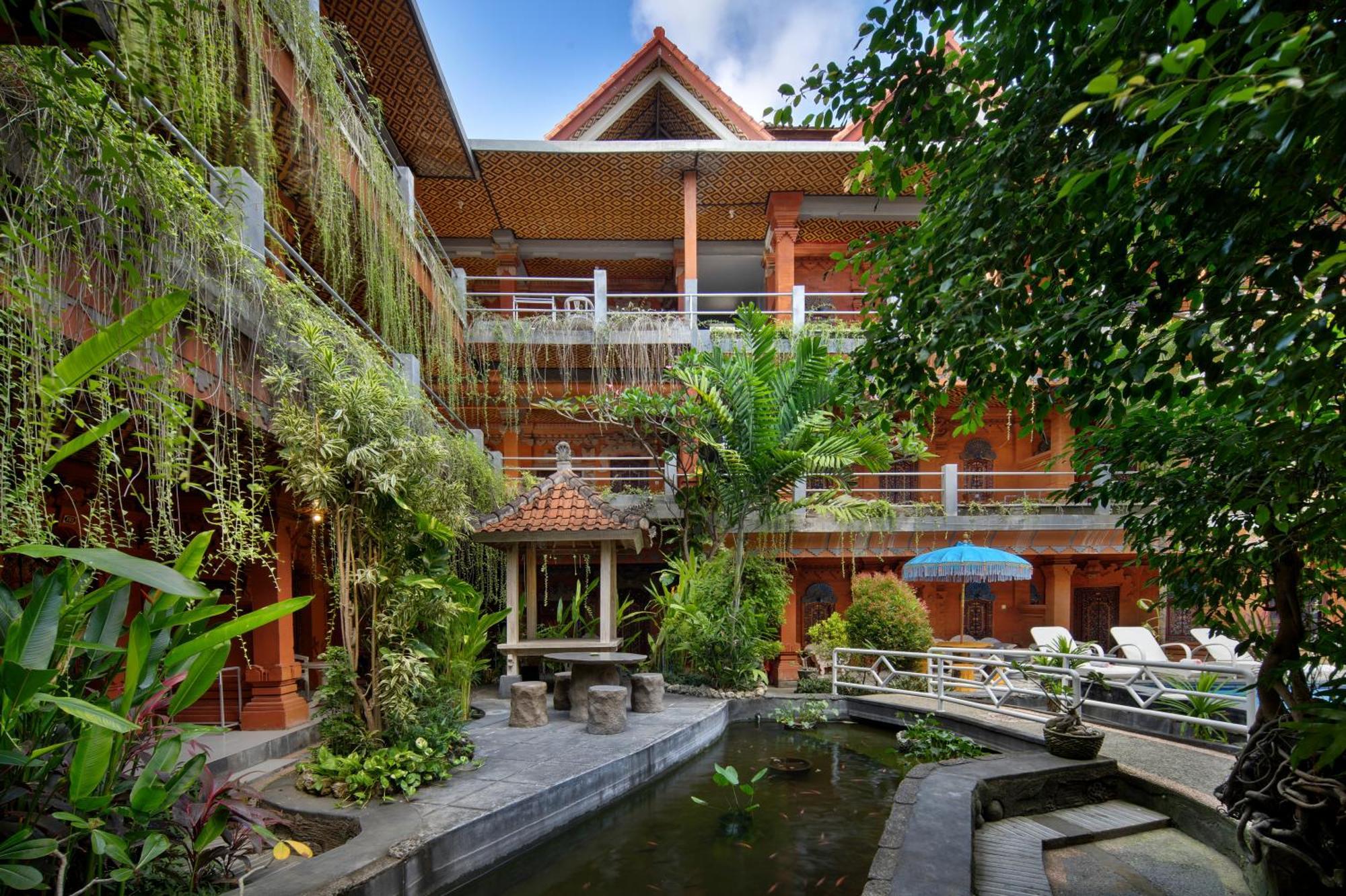 Hotel Lumbung Sari Legian Extérieur photo